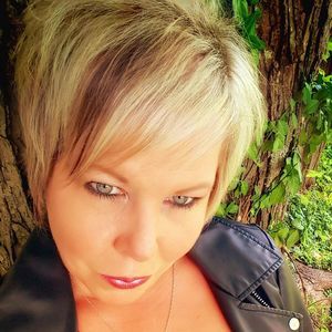 Meet your Posher, Dawn